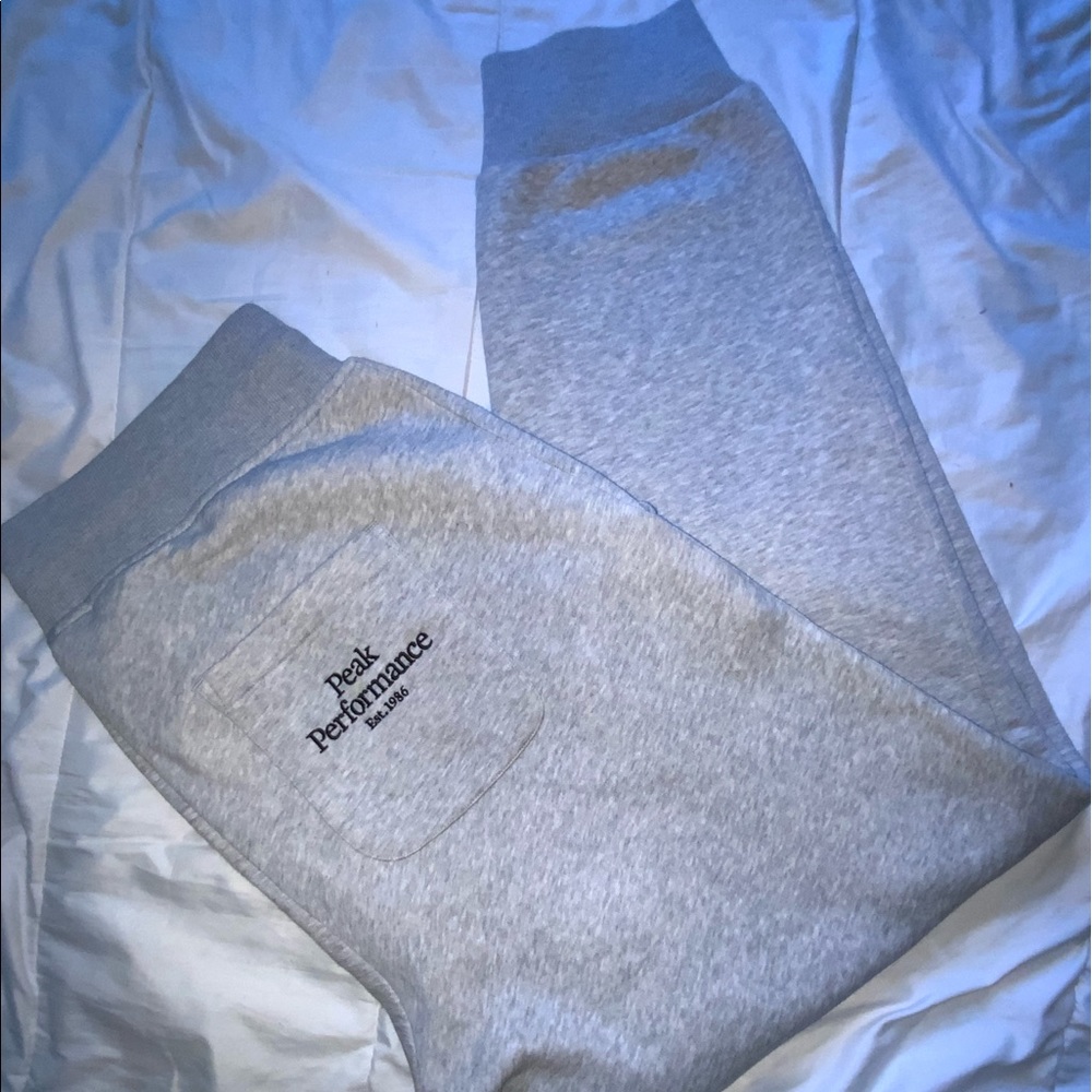 Peak Performance men's joggers Size XL